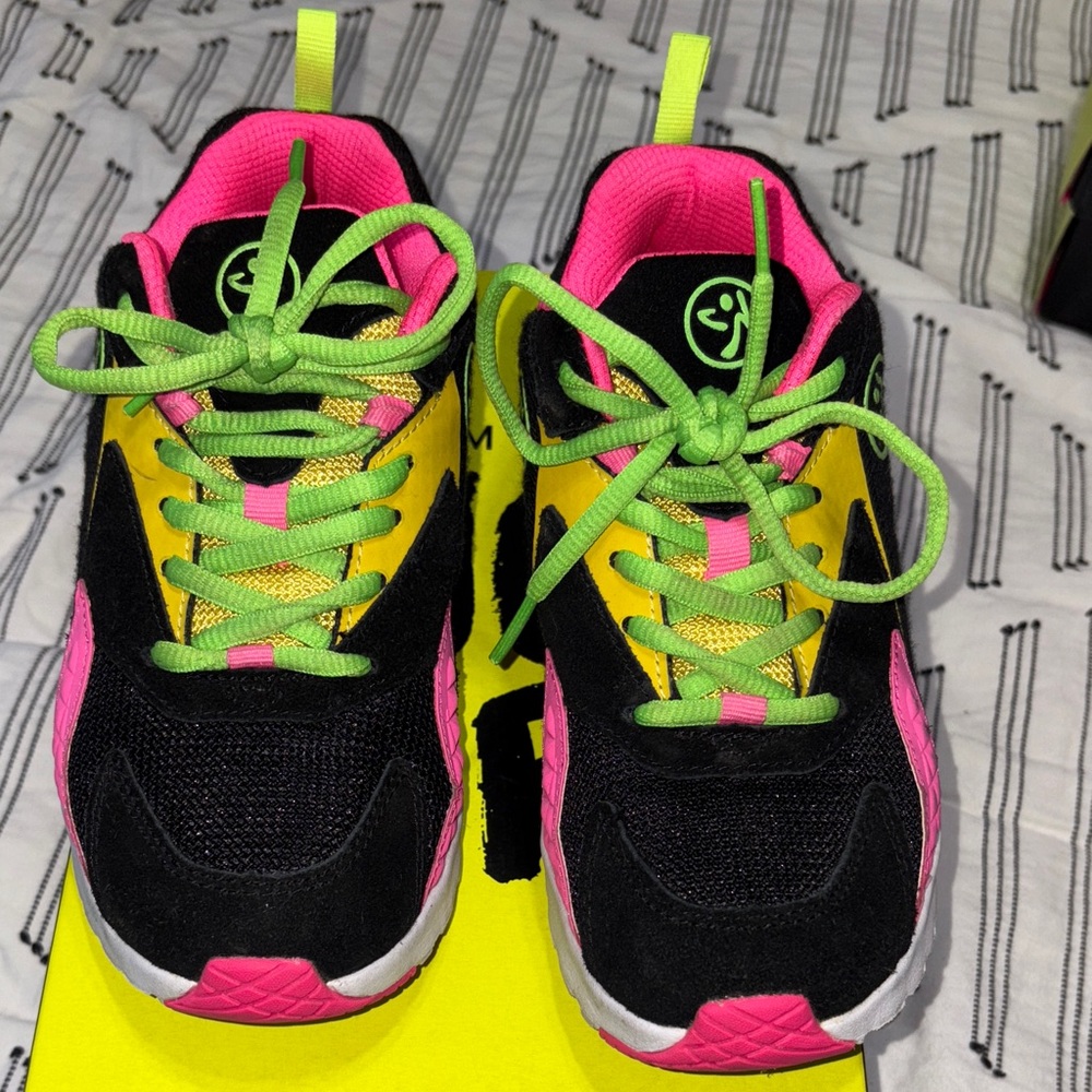 Zumba Fitness Black and Pink Sneakers with Neon Green Laces